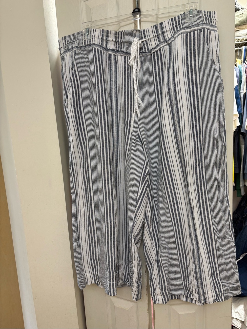 Time and Tru Navy & White Striped Casual Pants